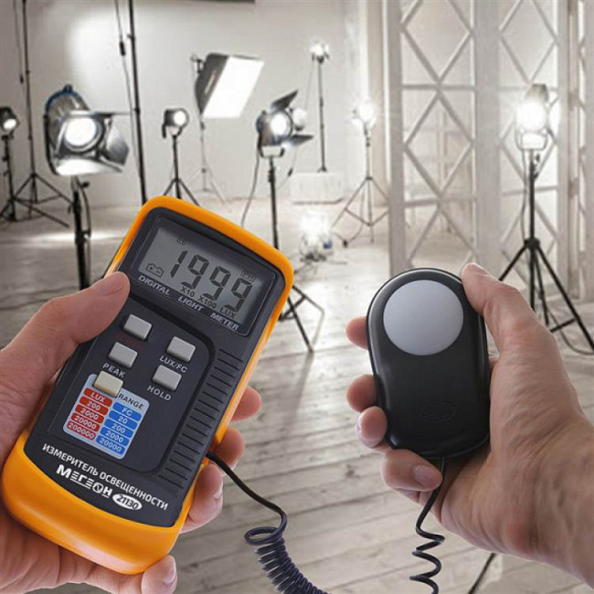 Измеритель освещенности МЕГЕОН 21130 Измеритель освещенности МЕГЕОН 21130